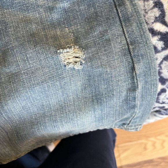 Gap mini jean skirt size 4/27 slightly naturally distressed, Never Worn, NWOT - Picture 4 of 7